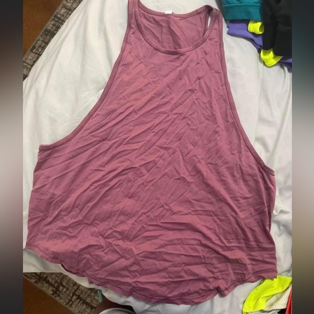 Size 12 running tank lululemon